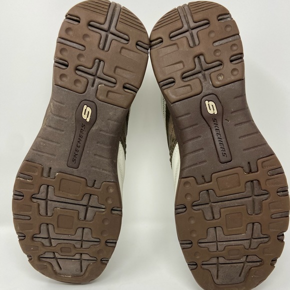 Skecher Relaxed Fit Memory Foam Bicycle Toe Shoes - Picture 8 of 8